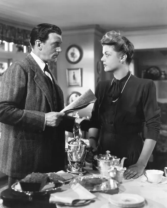 Framed Print : IF WINTER COMES, from left: Walter Pidgeon, Angela Lansbury, 1947 Framed Print : IF WINTER COMES, from left: Walter Pidgeon, Angela Lansbury, 1947