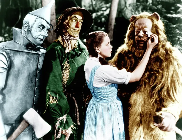 Framed Print : THE WIZARD OF OZ, from left: Jack Haley, Ray Bolger, Judy Garland, Bert Lahr, 1939