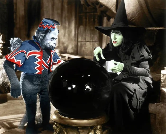 Framed Print : THE WIZARD OF OZ, Margaret Hamilton (right), 1939