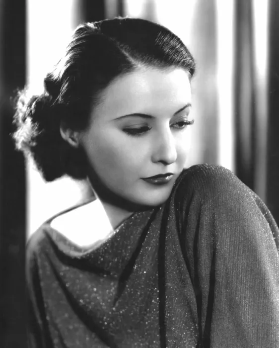 Framed Print : THE WOMAN IN RED, Barbara Stanwyck, 1935