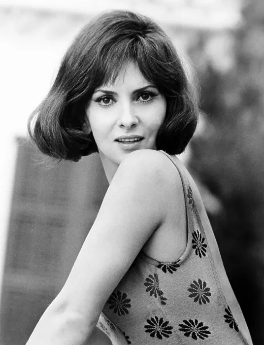 Framed Print : WOMAN OF STRAW, Gina Lollobrigida, 1964