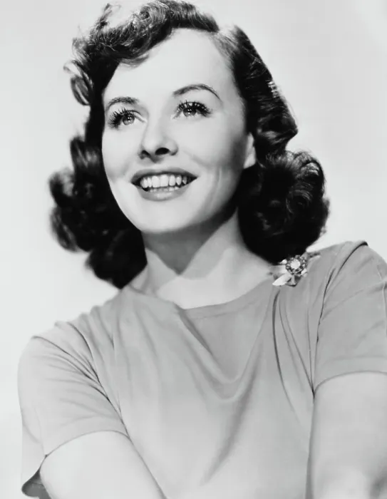 Framed Print : THE WOMEN, Paulette Goddard, 1939 Framed Print : THE WOMEN, Paulette Goddard, 1939