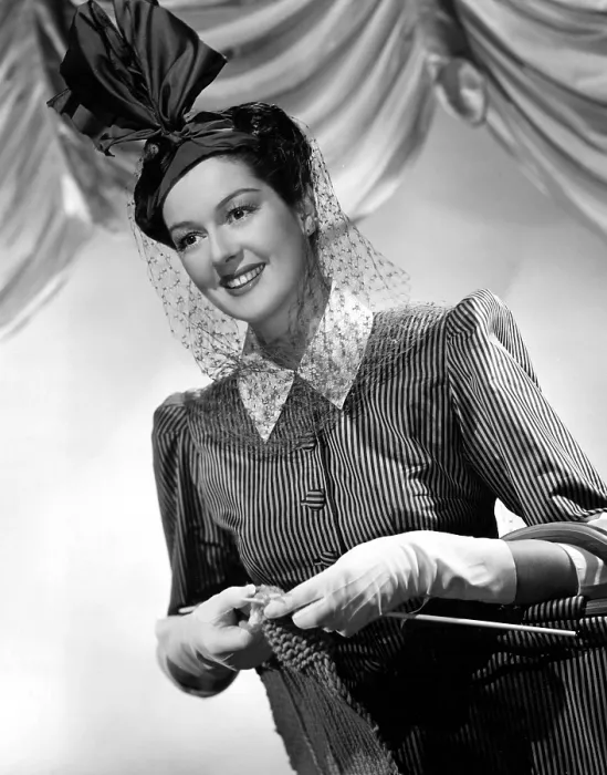 Framed Print : THE WOMEN, Rosalind Russell, 1939