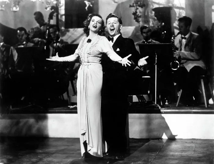 Framed Print : WORDS AND MUSIC, Judy Garland, Mickey Rooney, 1948