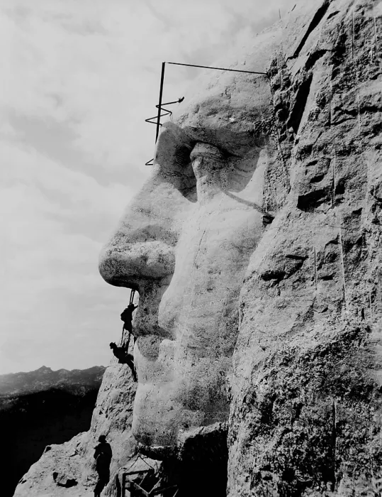 Framed Print : Workmen on face of George Washington at Mount Rushmore, South Dakota. 1932. (BSLOC_2013_8_248) Framed Print : Workmen on face of George Washington at Mount Rushmore, South Dakota. 1932. (BSLOC_2013_8_248)