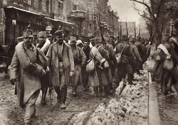 Framed Print : World War 1. Some of the 130, 000 Austrians prisoners of war (at right) march by advancing Russian troops when Prezemysl was first taken by the Russian forces. Ca. 1914-15 Framed Print : World War 1. Some of the 130, 000 Austrians prisoners of war (at right) march by advancing Russian troops when Prezemysl was first taken by the Russian forces. Ca. 1914-15