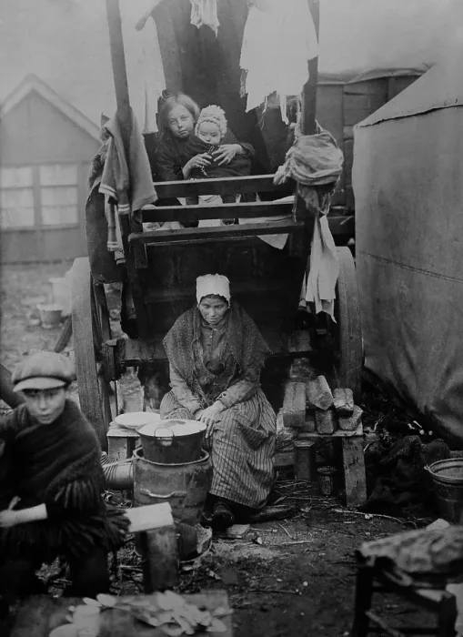 Framed Print : World War 1. Belgian refugees in the Bergen Op Zoom refugee camp in Holland during World War I Framed Print : World War 1. Belgian refugees in the Bergen Op Zoom refugee camp in Holland during World War I