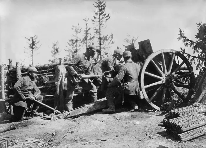 Framed Print : World War 1. German Battery in Galicia on the Eastern Front. 1915 Framed Print : World War 1. German Battery in Galicia on the Eastern Front. 1915