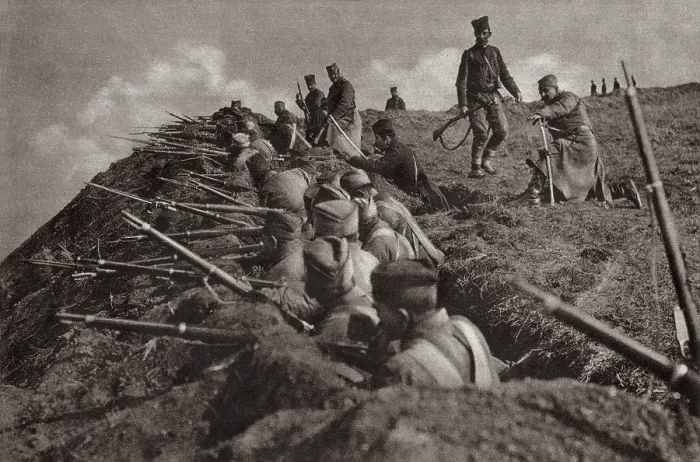 Framed Print : World War 1. Serbia trench position at the crest of a hill. Ca. 1914-18