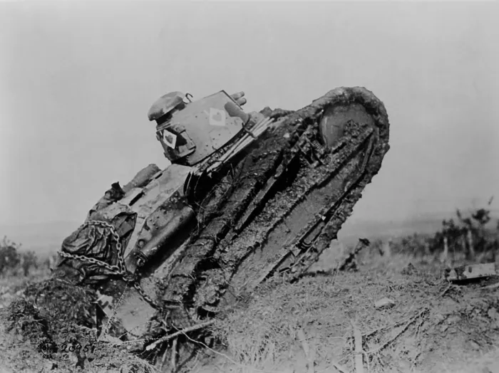 Framed Print : World War 1 Tanks. French Renault FT tanks up-ended and stuck in a battlefield trench or shell crater