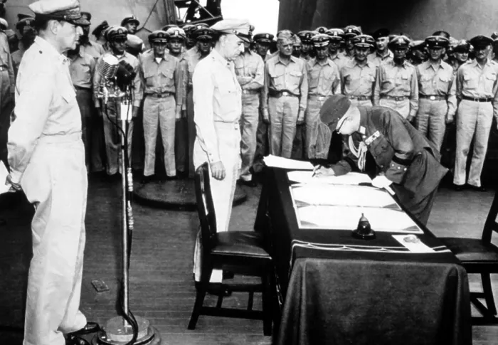 Framed Print : World War II, Douglas MacArthur(left), Admiral Nimitz, Japan's General Yoshira Umeza signs surrender papers, 09 / 04 / 1945.. Courtesy: CSU Archives / Everett Collection Framed Print : World War II, Douglas MacArthur(left), Admiral Nimitz, Japan's General Yoshira Umeza signs surrender papers, 09 / 04 / 1945.. Courtesy: CSU Archives / Everett Collection