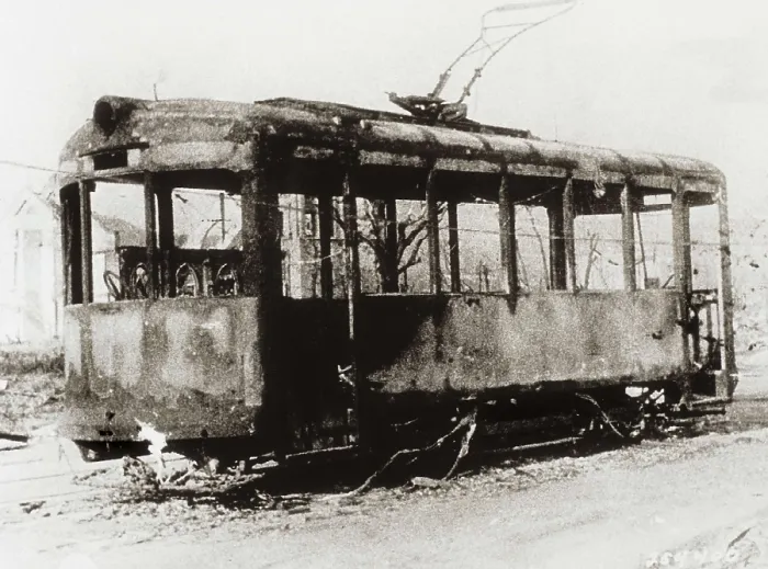 Framed Print : World War II. Ruined tram by an atomic bombing in Hiroshima (6th August 1945). AISA / Everett Collection**US SALES ONLY** Framed Print : World War II. Ruined tram by an atomic bombing in Hiroshima (6th August 1945). AISA / Everett Collection**US SALES ONLY**