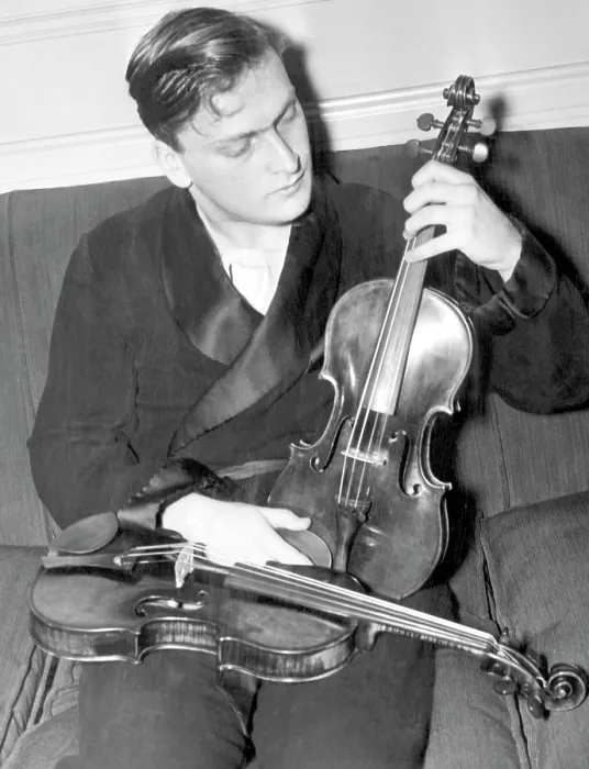 Framed Print : Yehudi Menuhin (1916-1999), American violinist and conductor, circa 1938. Courtesy: CSU Archives / Everett Collection