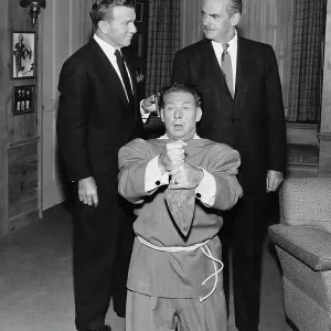 GEORGE BURNS AND GRACIE ALLEN SHOW, from left: George Burns, Harry Von Zell, Larry Keating, The Japanese Texan, (Season 8, episode 820, aired February 17, 1958), 1950-1958