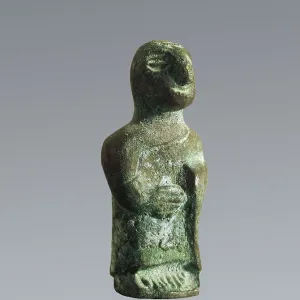 Idol. 6th c. - 4th c. BC. Iberian art. Sculpture on bronze. Private Collection. Proc: SPAIN. ANDALUSIA. AISA/Everett Collection**US SALES ONLY**