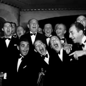 Irving Berling (at piano), Chico Marx and Harpo Marx (next to him), Joseph Schenk, Jerome Kern, at a tribute to Berlin's music, 1936. Courtesy: CSU Archives/Everett Collection