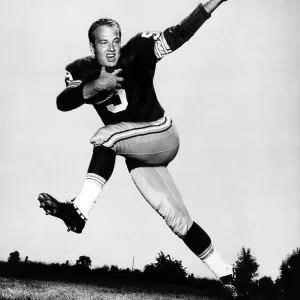 Paul Hornung, Half back for the Green Bay Packers 1957-1966. ca.late 1950s.Courtesy: CSU Archives/Everett Collection