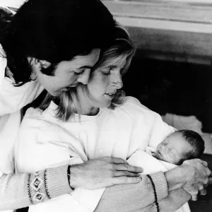 Paul and Linda McCartney with newborn daughter Stella, September 17, 1971. Courtesy: CSU Archives / Everett Collection
