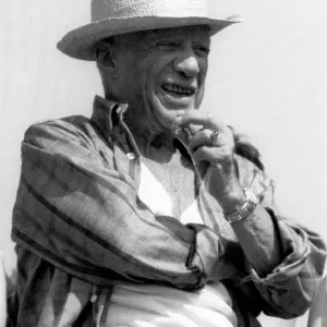 Spanish artist Pablo Picasso, (1881-1973), watching a bullfight, 1965.. Courtesy: CSU Archives / Everett Collection