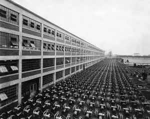 Automobile Prints: 1, 000 Ford Model T Chassis, outside the Highland Park Plant