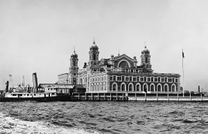 December Prints: 1919 photo of main building of Ellis Island immigration reception station in New York Harbor