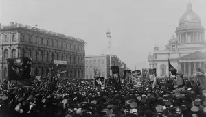 Banners Prints: The 1st of May celebration, Isaakievskii Square, St. Petersburg, 1917 (BSLOC_2013_4_218)