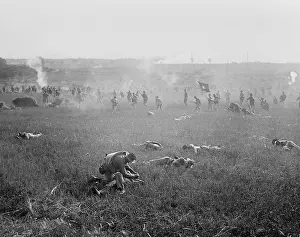 Rs3wn Prints: 5, 500 soldiers of the 5th and 6th Marine Regiments reenact Pickett's Charge