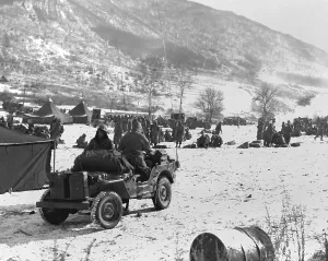 Frozen Prints: 7th Marines at Yudam-Ni prepare for march back to Hagaru
