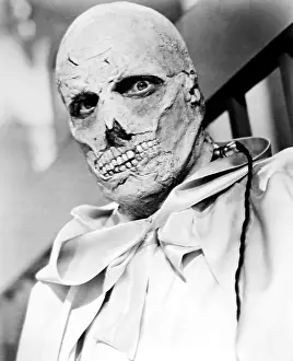 Jsx 54 Prints: THE ABOMINABLE DR. PHIBES, Vincent Price, 1971