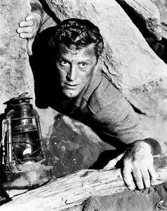 Images Dated 16th July 2015: ACE IN THE HOLE, (aka THE BIG CARNIVAL), Kirk Douglas, 1951