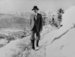 Adolf Prints: Adolf Hitler strolling at his Bavarian chalet in Berchtesgaden, German. (BSLOC_2013_9_166)