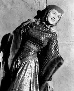 Fur Cuffs Prints: ADVENTURES OF ROBIN HOOD, THE, Olivia de Havilland, 1938