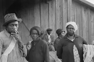 Lcgr1305 Prints: African American cotton pickers in Arkansas