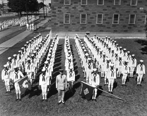 Lcgr1309 Prints: African American recruits at the Great Lakes Naval Training Station