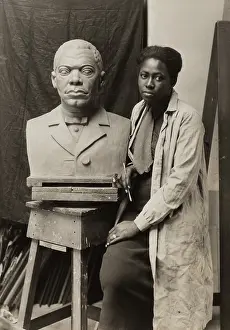 Artisans Prints: African American sculptor, Selma Burke
