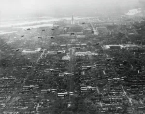 Lcgr1308 Prints: Airplanes of 2nd Bombardment Group in formation over Washington, D.C. April 23, 1931