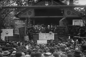 Anarchist Prints: Alexander Berkman speaks in Union Square at a May Day Rally, May 1, 1908