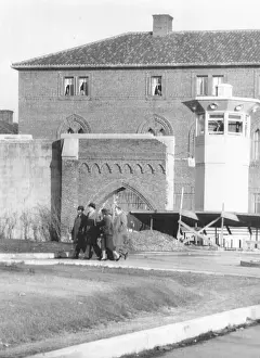 Penitentiary Prints: Alger Hiss escorted from federal prison by his attorney
