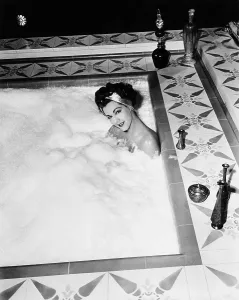 Bubble Bath Prints: ALI BABA AND THE FORTY THIEVES, Maria Montez, 1944