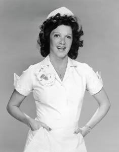 Uniform Prints: ALICE, Linda Lavin, 1976-85