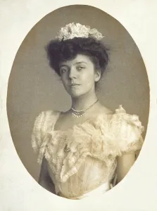 Longworth Prints: Alice Roosevelt (1884-1980), in a white frilled dress