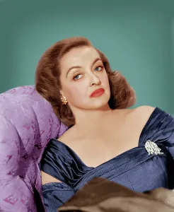 ALL ABOUT EVE, Bette Davis, 1950. 20th Century Fox Film Corporation, TM & Copyright/courtesy Everett Collection