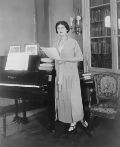 Alma Prints: Alma Gluck, (1884-1938) Romanian-born American former opera star
