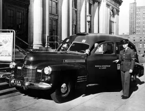 Soldier Prints: AMBULANCE, Army issued Ambulance, 05/14/41.. Courtesy: CSU Archives / Everett Collection