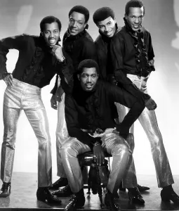 Rhythm And Blues Prints: American motown group The Temptations, 1967.. Courtesy: CSU Archives / Everett Collection