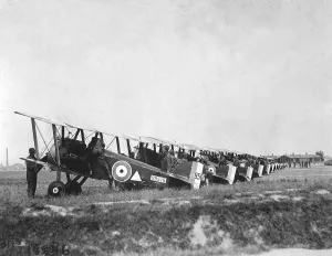 Images Dated 3rd December 2012: American pilots and mechanics prepare for daylight raids on German trenches and cities