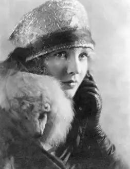 1920s Fashion Prints: American silent film actress Mary Miles Minter