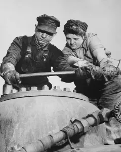 Machinery Prints: American women mechanical helper