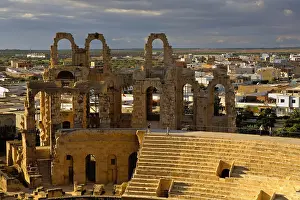 Tunisians Prints: Amphitheatre of El Djem. 238. TUNISIA