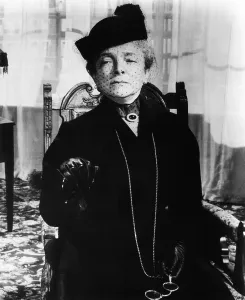 Images Dated 26th February 2015: ANASTASIA, Helen Hayes, 1956, TM & copyright 20th Century Fox Film Corp